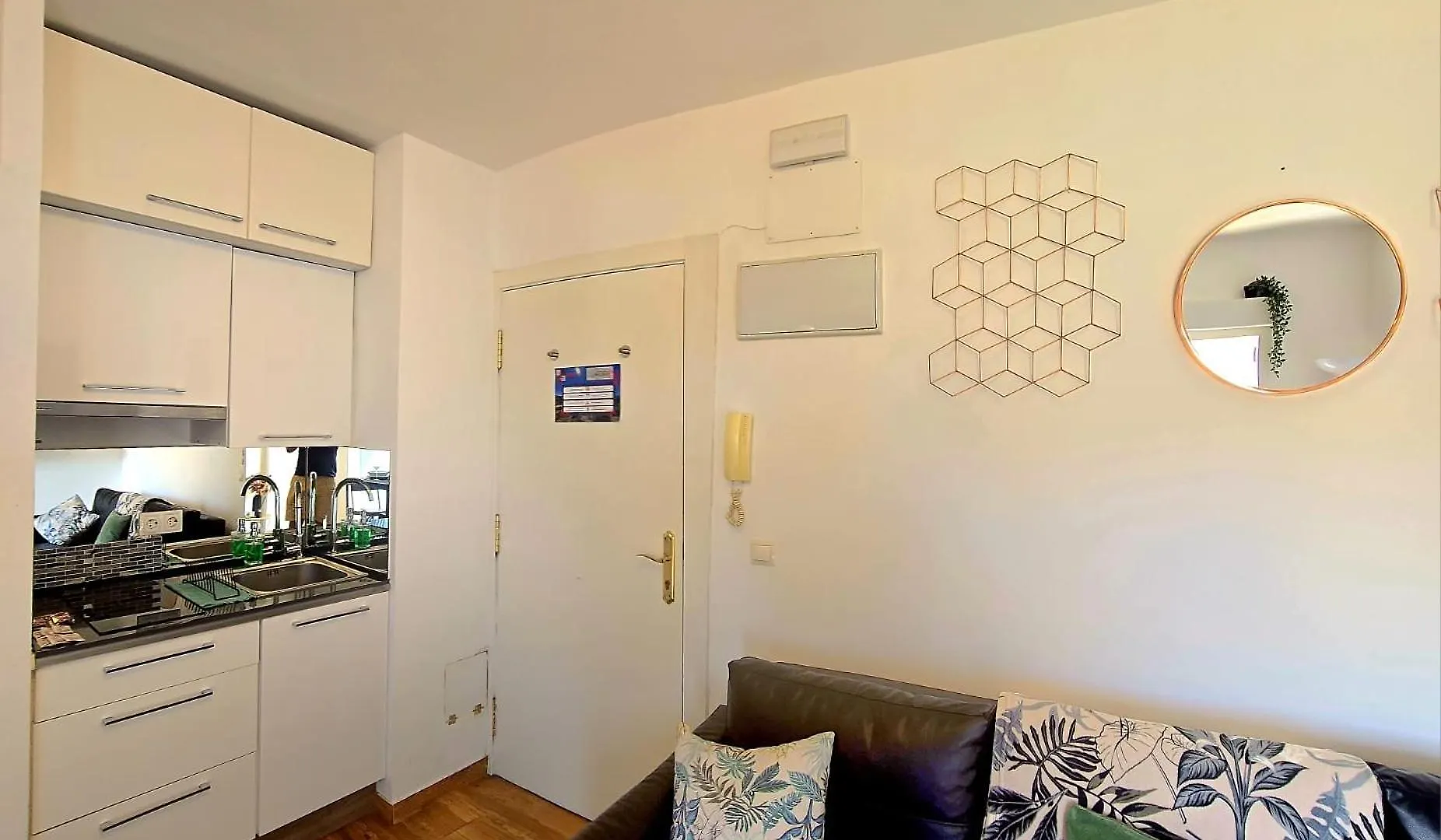 Bellevue Sea View Apartment By Namaste Elite Torremolinos Spain